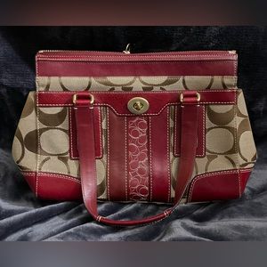Coach Signature Carryall bag